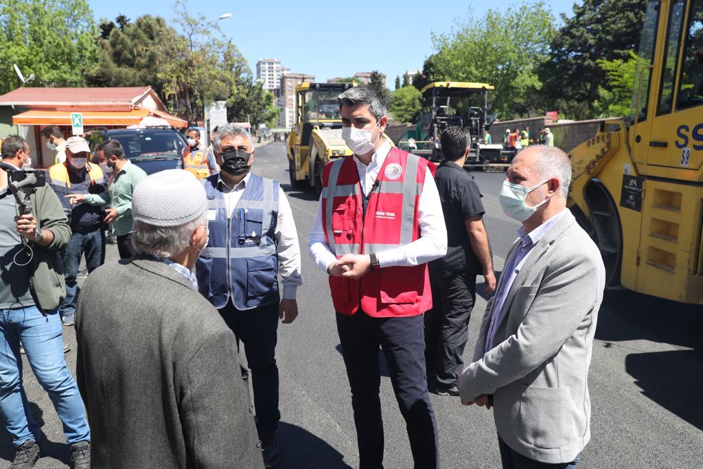 Tapu ve 25 yıllık altyapı sorunu çözülen Soğanlık’ta sıra asfalt çalışmalarında