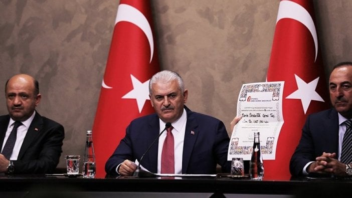 Başbakan Yıldırım, Cumhuriyet'e tazminat davası açtı