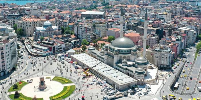 Taksim'e yapılan cami yarın açılıyor