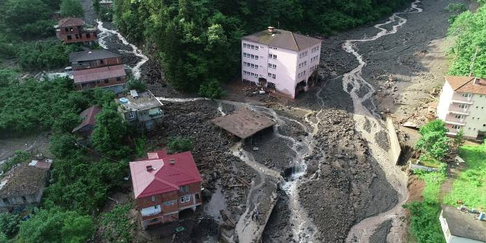 Trabzon'da sel riski altındaki 446 yapıda yaşıyorlar