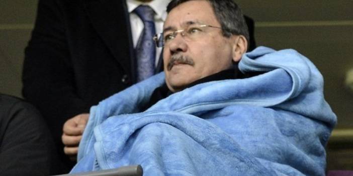 Melih Gökçek yurttaşın açıklamasını çarpıtarak Mansur Yavaş'ı hedef aldı: Yurttaş 'konuyu çarpıtmayın' dedi