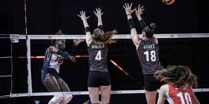 A Milli Kadın Voleybol Takımı, Milletler Ligi'nde ilk yenilgisini aldı