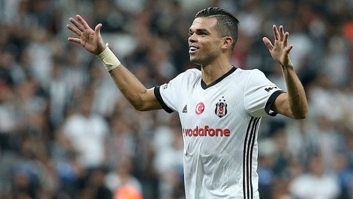 Pepe'den Beşiktaş'a kötü haber