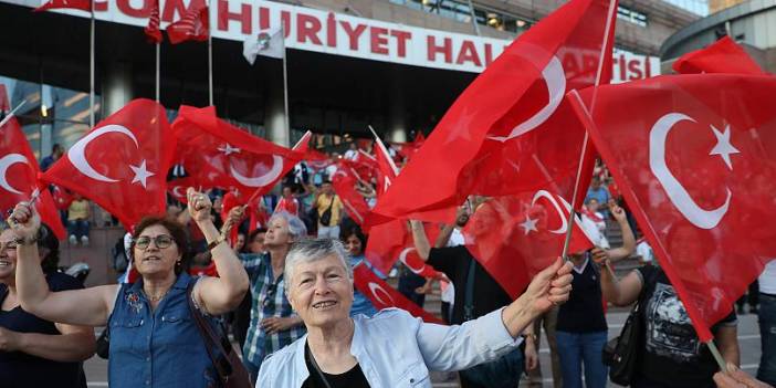 İstanbul seçimlerinin 2'nci yılında CHP'den çıkarma