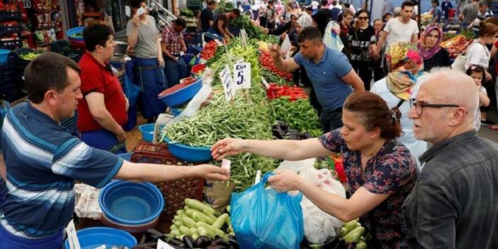 Emin Çapa: Enflasyon yükselmeye devam edecek, son zamların etkisi henüz başlamadı