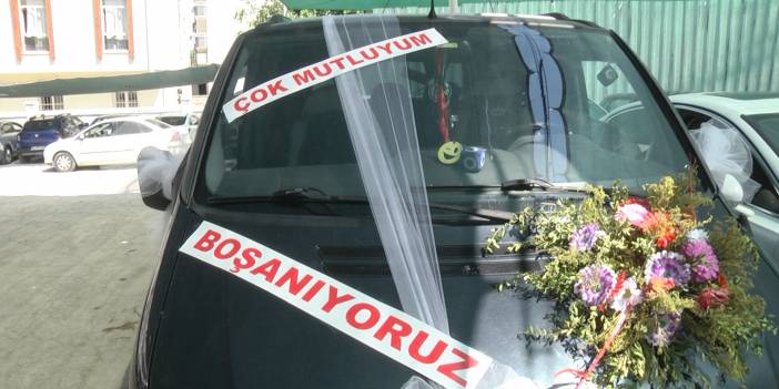 Mutluyuz.. Boşanıyoruz