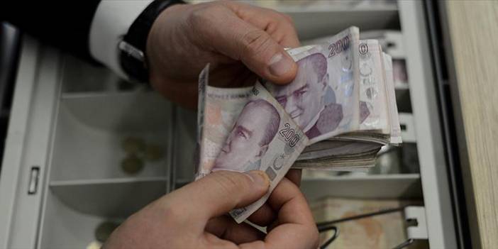 Yeni 10 ve 200 TL'lik banknotlar geliyor