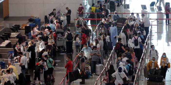 Sabiha Gökçen Havalimanı'nda bomba ihbarı