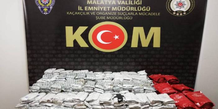 Malatya'da 206 kilogram kaçak nargile tütünü ele geçirildi