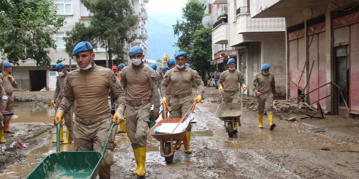 Artvin yaralarını sarmaya çalışıyor: 39 yapı yıkıldı, 1459'u hasarlı