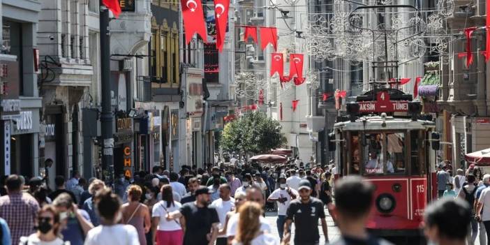 İstiklal'in maskesi düştü!