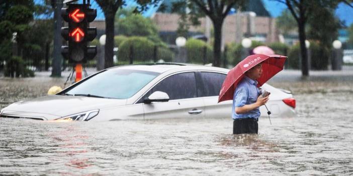 Çin'de acı tablo: Ölü sayısı 300'ü aştı