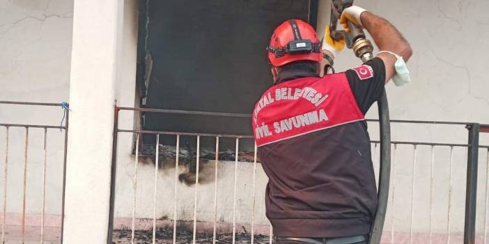 Kartal Belediyesi ekipleri, yangın bölgelerinde yaraları sarmaya devam ediyor