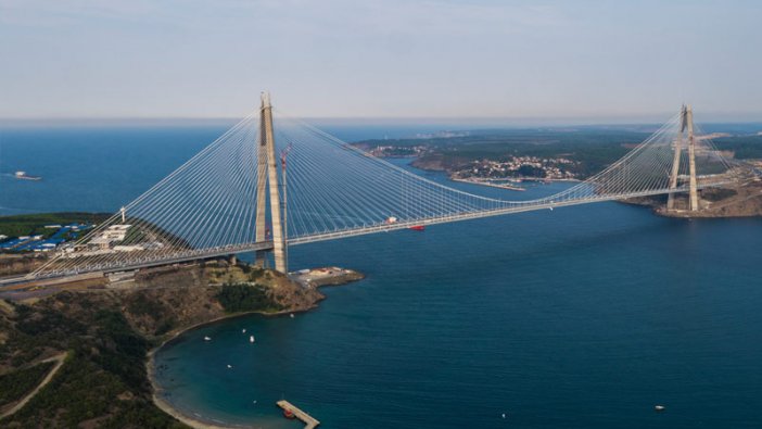 İstanbul'da büyük panik! 3.köprü trafiğe kapatıldı...