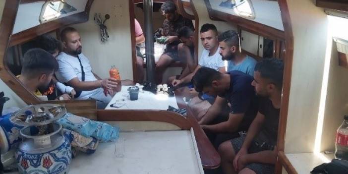 Bodrum'da 32 kaçak göçmen kurtarıldı