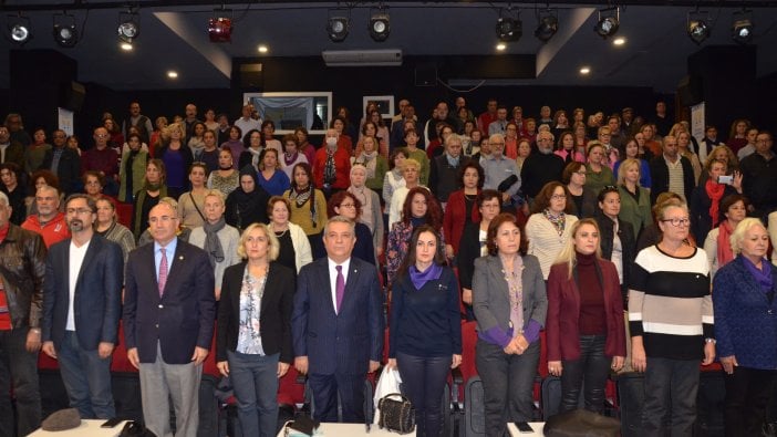 Kuşadası Belediyesi'nden "Kadına Yönelik Şiddet ve İnsan Hakları" paneli