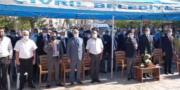 Bir protokol skandalı daha: Garnizon komutanı yerine AKP’liler oturtuldu