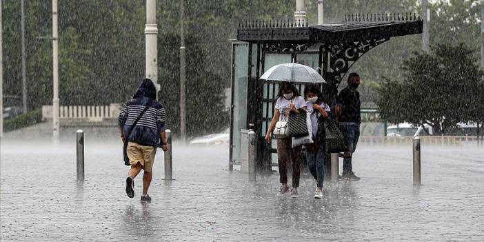 Meteoroloji saat verdi: İstanbul ve 10 il için sel uyarısı