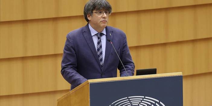 Katalan lider Puigdemont İtalya'da gözaltına alındı