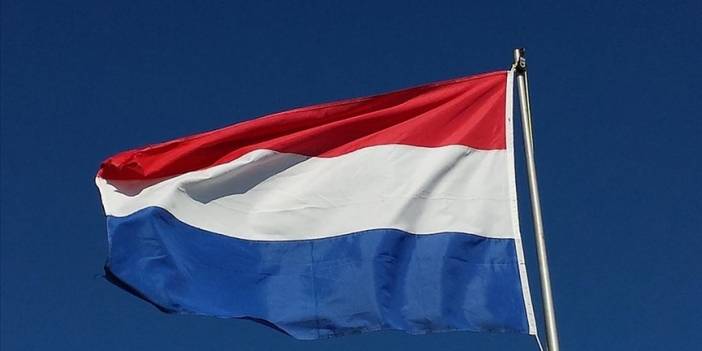 Hollanda'da belediyeler gizlice camileri izliyormuş