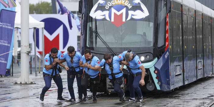 İstanbul'da 'Metro İstanbul Strongman Challenge Tren Çekme Yarışması' yapıldı