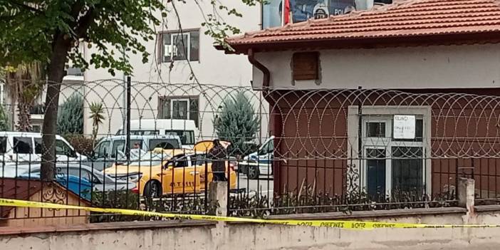 Kız arkadaşını öldürdü: Cesedi taksiyle karakola götürdü