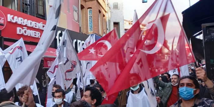 Fikir Kulüpleri Federasyonu'nun '29 Ekim' yürüyüşüne polis müdahalesi