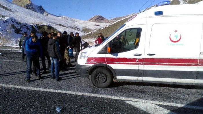 Van'da askeri konvoyda kaza: 10 yaralı