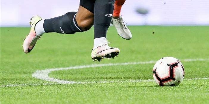 Futbolcunun dili boğazına kaçtı: Hastaneye kaldırıldı