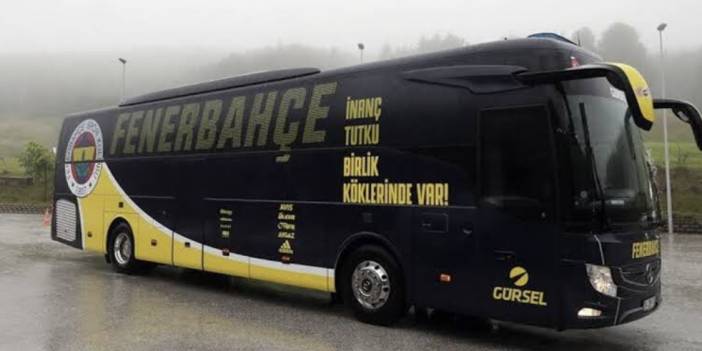 İzmir'de Fenerbahçe otobüsüne saldırı