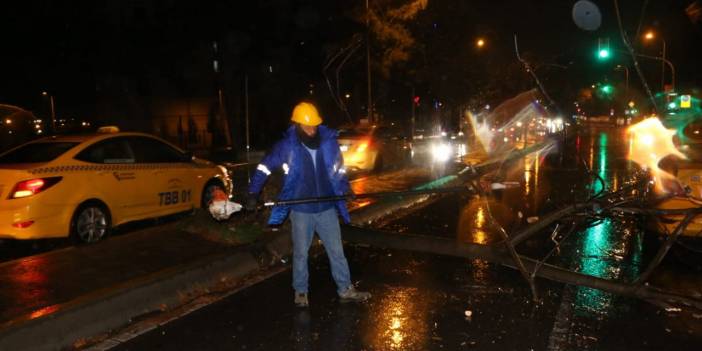 Kartal’da lodos nöbeti