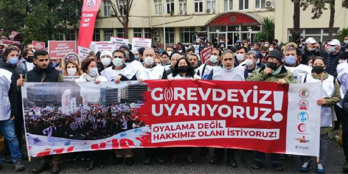 Sağlık çalışanları yurt genelinde greve gitti