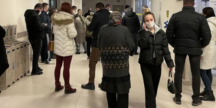 Aşı merkezlerinde hatırlatma dozu yoğunluğu yaşanıyor