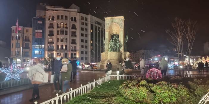 İstanbul’da kar yağışı başladı