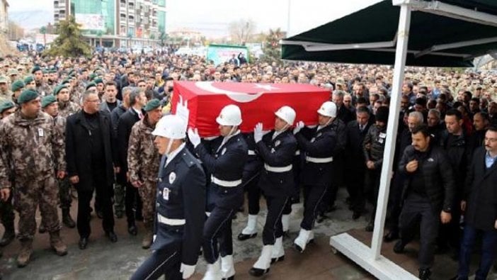 Şehit polis, son yolculuğuna uğurlandı