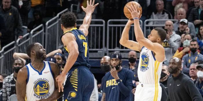 Stephen Curry'den yeni rekor