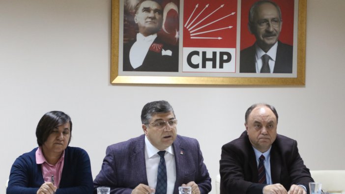 CHP Genel Sekreteri Sındır'dan İzmir'de "uzlaşı adayı" karşıtı açıklama