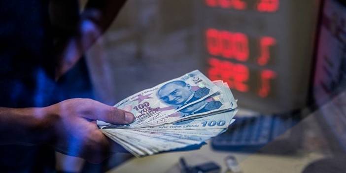 Merkez Bankası faiz kararı sonrası dolar geriledi