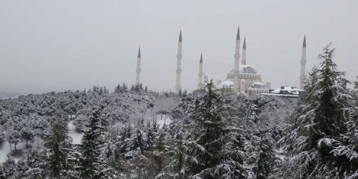 İstanbul Valisi'nden kar uyarısı