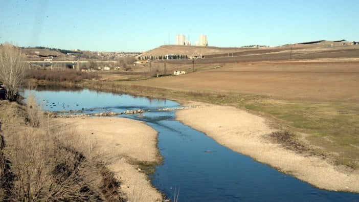 Dicle Nehri kurudu!