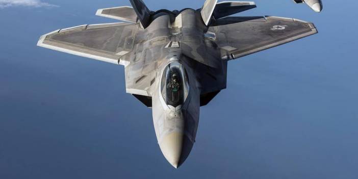 ABD'den, BAE'ye F-22 savaş uçağı filosu