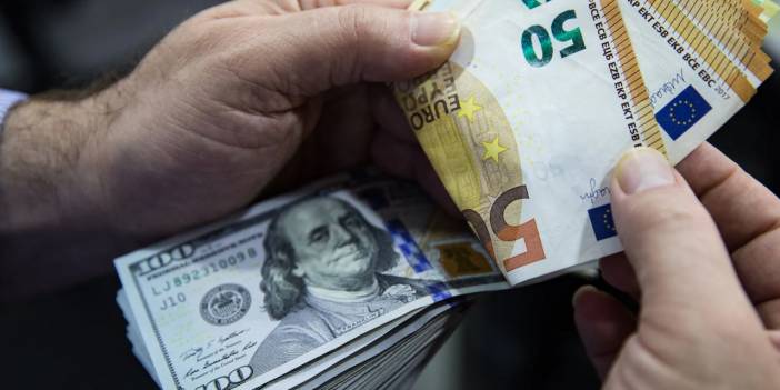 Dolar ve euro yeni haftaya nasıl başladı?