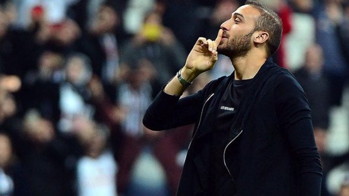 Cenk Tosun rekor ücretle Everton'da