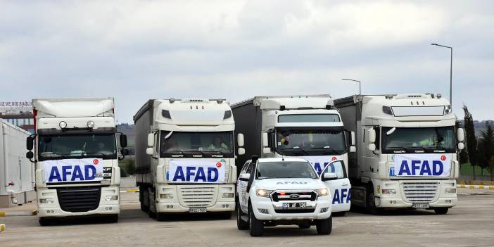 Ukrayna'ya 4 TIR daha insani yardım malzemesi gönderildi