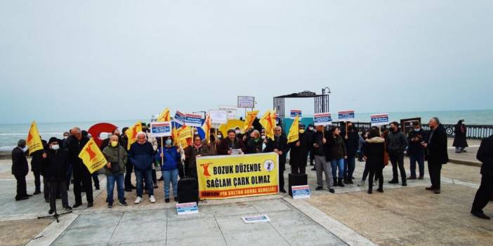 Samsun'da Alevilerden 'Laiklik' eylemi