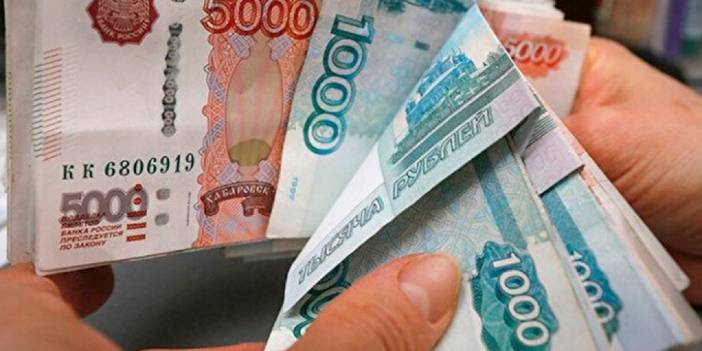 Rusya bütçe açığı için 1 trilyon ruble harcayacak