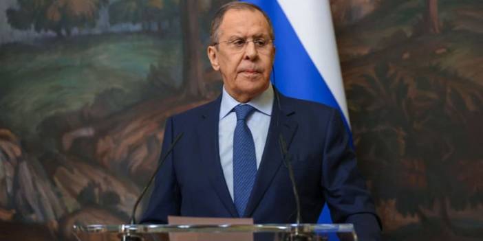 Lavrov: Ukrayna’ya hiçbir zaman konuşlandırılmayacak silahlar belirlenmeli