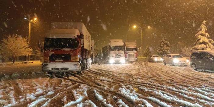 Kamyon ve TIR'lara İstanbul'a giriş yasağı