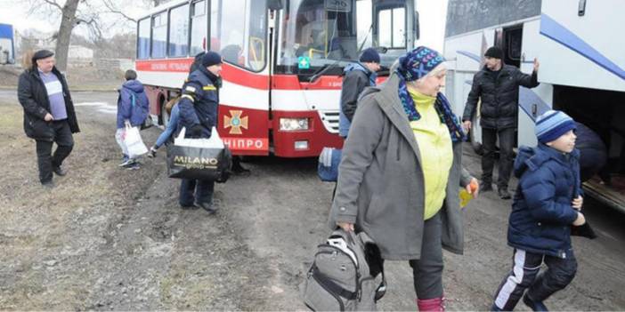 Kızılhaç: Mariupol'de insanların içecek suyu yok