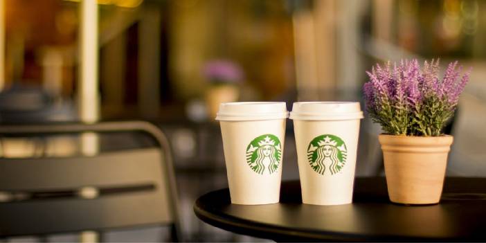 Starbucks'ta karton bardak devri bitiyor